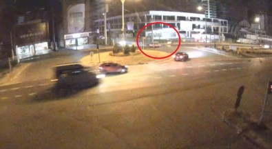 Ölümlü Motosiklet Kazası Kamerada