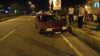 Kaza Yaptılar Otomobili Bırakıp Kaçtılar
