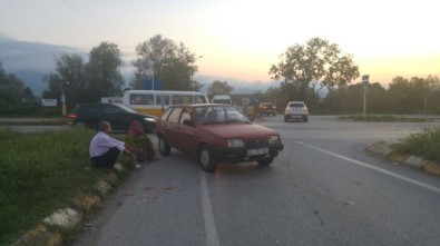 Batakköy Kavşağında Kaza Açıklaması 2 Yaralı