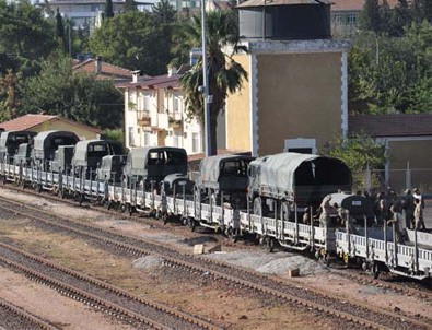 İstanbul ve Ankara'da askeri birlikler taşındı