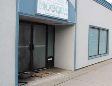 Kanada'da camiye saldırı