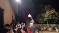 KÖY DÜĞÜNÜ - Şanlıurfa'ya Sonbaharın İlk Yağmuru Yağdı
