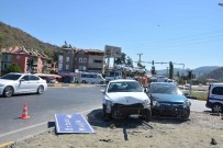 Dalaman'da Trafik Kazası; 3 Yaralı