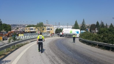 LPG Tankeri Yola Dökülen Yağ Sebebiyle Kontrolden Çıktı