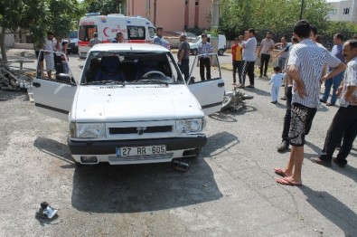 Otomobille Motosiklet Çarpıştı Açıklaması 1 Yaralı