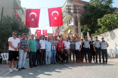 Beşiktaş Çarşı Grubu'ndan Akhisar'a Anlamlı Ziyaret