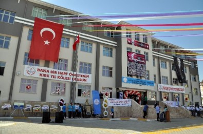 Antalya'da Yeni Eğitim Öğretim Yılında Darbe Şehitleri Unutulmadı