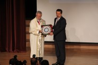 DÜNYA GÖRÜŞÜ - 'Aydın Olmak İçin Önce İnsan Olmak Gerekir'