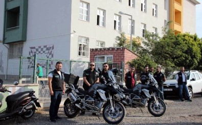 Okullardaki Uyuşturucuya Karşı Narkotimler İş Başında