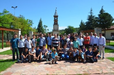 60 Kişilik Öğrenci Grubu Dünya Barış Günü'nde Bilecik'i Gezdi