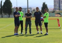 BANDIRMASPOR - Akhisar Belediyespor, Cem Kavçak Önderliğinde Çalışıyor