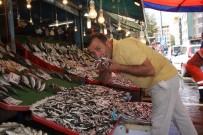 BALIK PAZARI - Av Sezonu Açıldı, Balıklar Tezgahları Şenlendirdi