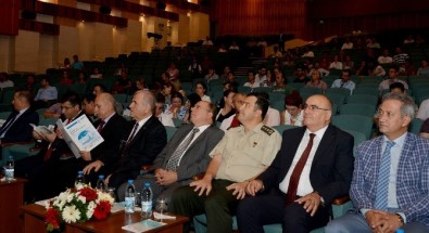 Vali Çiçek Açıklaması Tarihi Bilmek Zarurettir