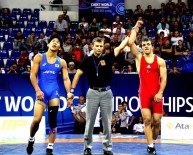 AHMET EDIP UĞUR - Balıkesir Büyükşehirspor Güreşte Dünya Üçüncüsü