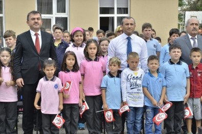 Bandırma'da İlköğretim Haftası Kutlandı