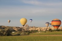 Kapadokya'da Balon Uçuşları İptal Edildi