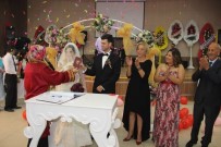 FLORIDA - Oltu'da Dillere Destan Düğün