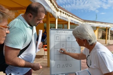 Alzheimer'a Karşı Sudoku Çözdüler
