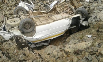 Bingöl'de Trafik Kazası: 4 Ölü, 12 Yaralı