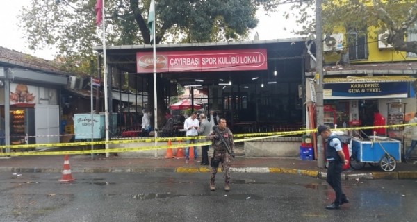 Korsan taksi tartışması cinayetle bitti: 1 ölü, 2 yaralı