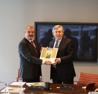 AFAD Başkanı Bilden, Eski İngiltere Başbakanı Gordon Brown'la Görüştü