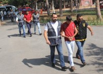 SEYHAN NEHRİ - Çiftçi Haraç Vermeyince Çiftliğini Yaktılar