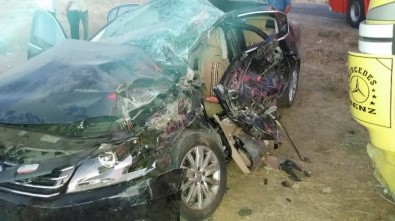 Horasan'da Trafik Kazası Açıklaması 1 Ölü, 2 Yaralı