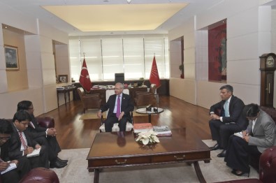 Kılıçdaroğlu Bangladeş Büyükelçisiyle Görüştü
