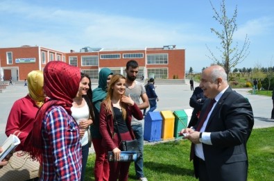Adıyaman Üniversitesi 21 Bin 322 Öğrenci Ders Başı Yaptı