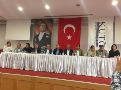 AK Parti'den Kuşadası'nda ' Turizm İstişare Toplantısı '