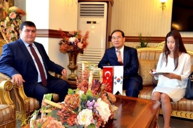 Kore Cumhuriyeti Ankara Büyükelçisi Yunsoo Cho, Erzincan Valiliğini Ziyaret Etti