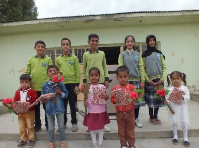 Malazgirt'te İlköğretim Haftası Kutlandı