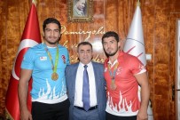 TAHA AKGÜL - Olimpiyat Şampiyonu Akgül'den, Sivas Demirspor'a Ziyaret