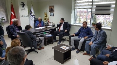 AK Parti STK Ziyaretlerine Devam Etti