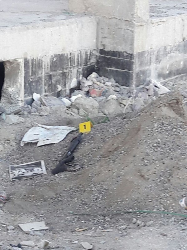 Seyir halindeki araç tarandı: 5 yaralı