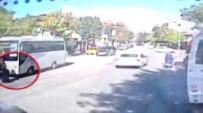 AFYON KOCATEPE ÜNIVERSITESI - İndiği Otobüsün Altında Kaldı