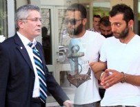 ONUR ÖZBİZERDİK - Onur Özbizerdik, Adil Serdar Saçan'ı dövdü