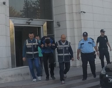 Firari Gaspçı Akhisar'da Yakalandı