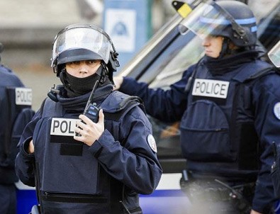 Fransa'da gözaltılar