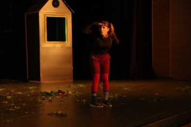 Maltepe'de Perdeler 'Aşk Listesi' İle Açıldı