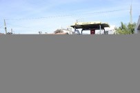 ÇARıKLAR - Meram Belediyesi Yol Düzenleme Ve Alt Yapı Çalışmalarına Devam Ediyor