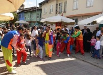 YEMEK YARIŞMASI - Mis Gibi Lezzetler Misi'de Yarıştı