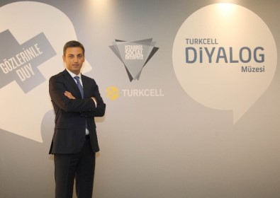 Turkcell'den Karanlıkta Ve Sessizlikte Diyalog Projesine Destek