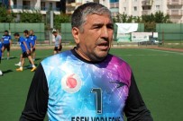 ÇAY OCAĞI - Kaleyi 47'Lik Kaleciye Emanet Ettiler