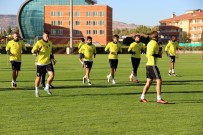 RIZESPOR - Kayserispor, Kasımpaşa'ya Bileniyor