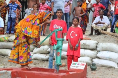 TİKA'dan Bangladeş'te Yaşanan Sel Felaketine Yardım