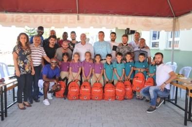 Alanyaspor Başkanı Çavuşoğlu, Öğrencilerle Buluştu