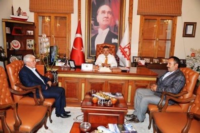 AK Parti Yenipazar İlçe Başkanı Çağlayan'dan Bilecik Belediye Başkanı Yağcı'ya Ziyaret