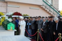 MUSTAFA DENİZLİ - Beşiktaş Çalımbay, Son Yolculuğuna Uğurlandı