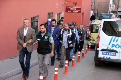 FETÖ/PDY Operasyonunda Gözaltına Alınan Kimse Yokmu Derneği'nden 15 Kişi Adliyeye Sevk Edildi